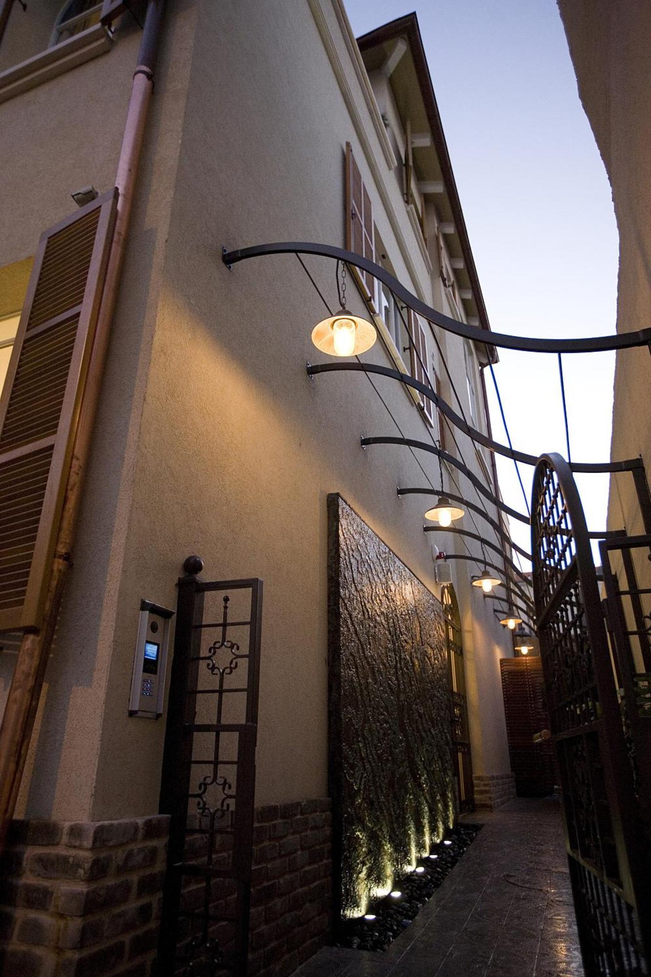 Appartamento Molcho Neve Tzedek Tel Aviv Esterno foto